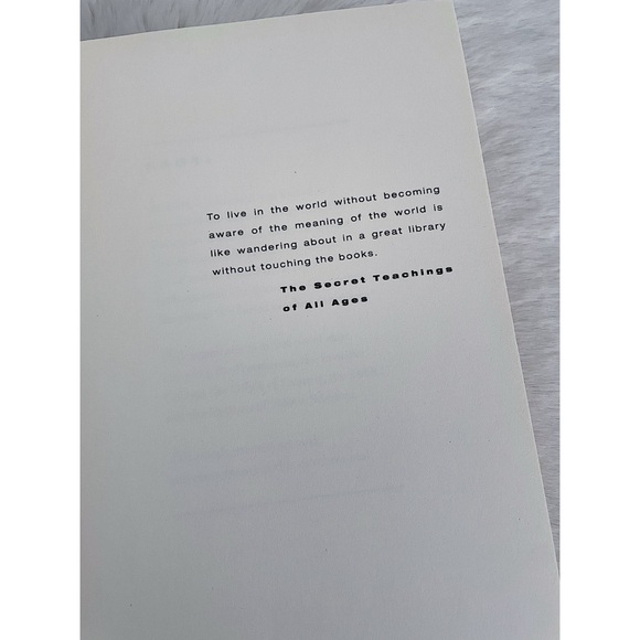 The Lost Symbol - Picture 5 of 6